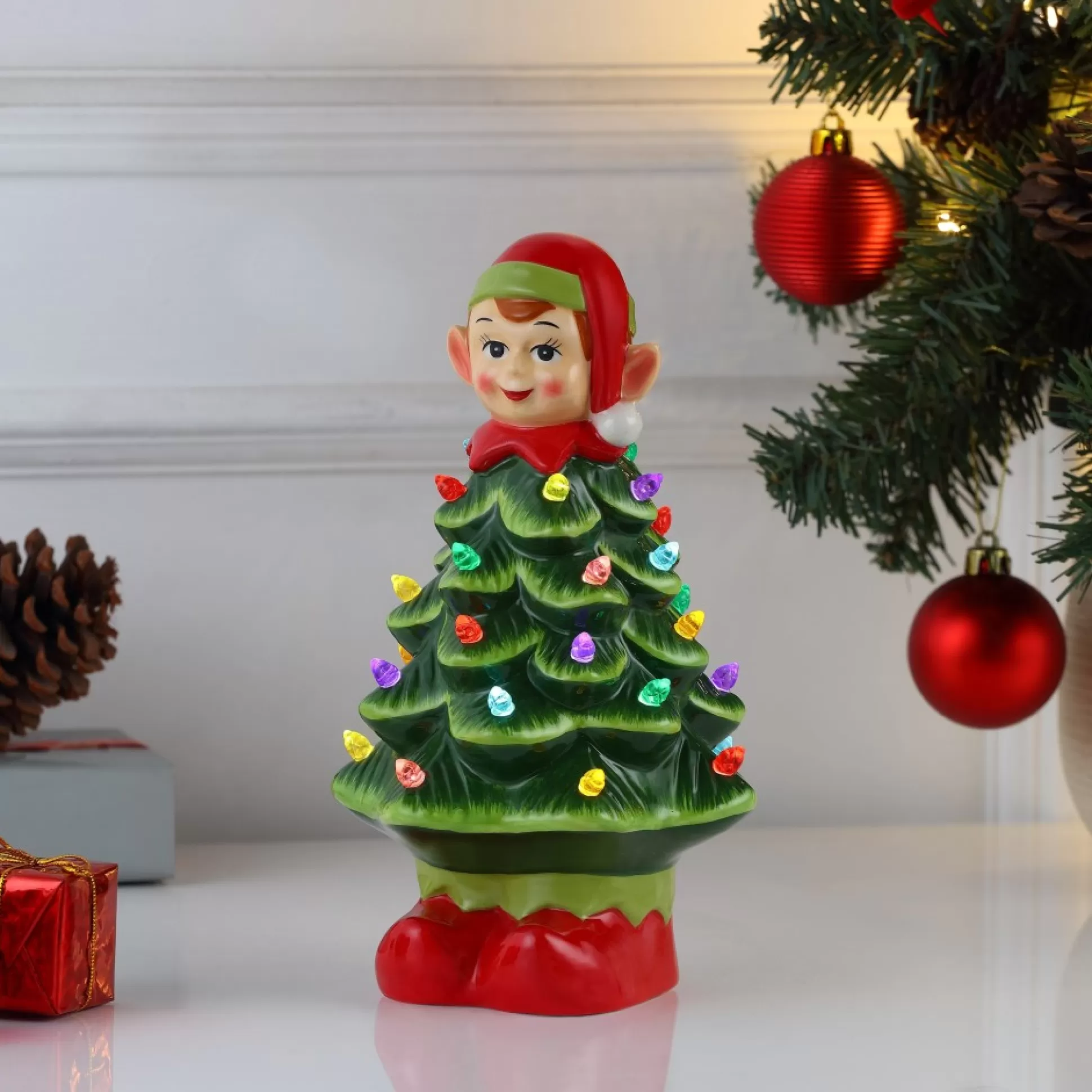 Outlet Mr. Christmas 15" Nostalgic Ceramic Elf Tree