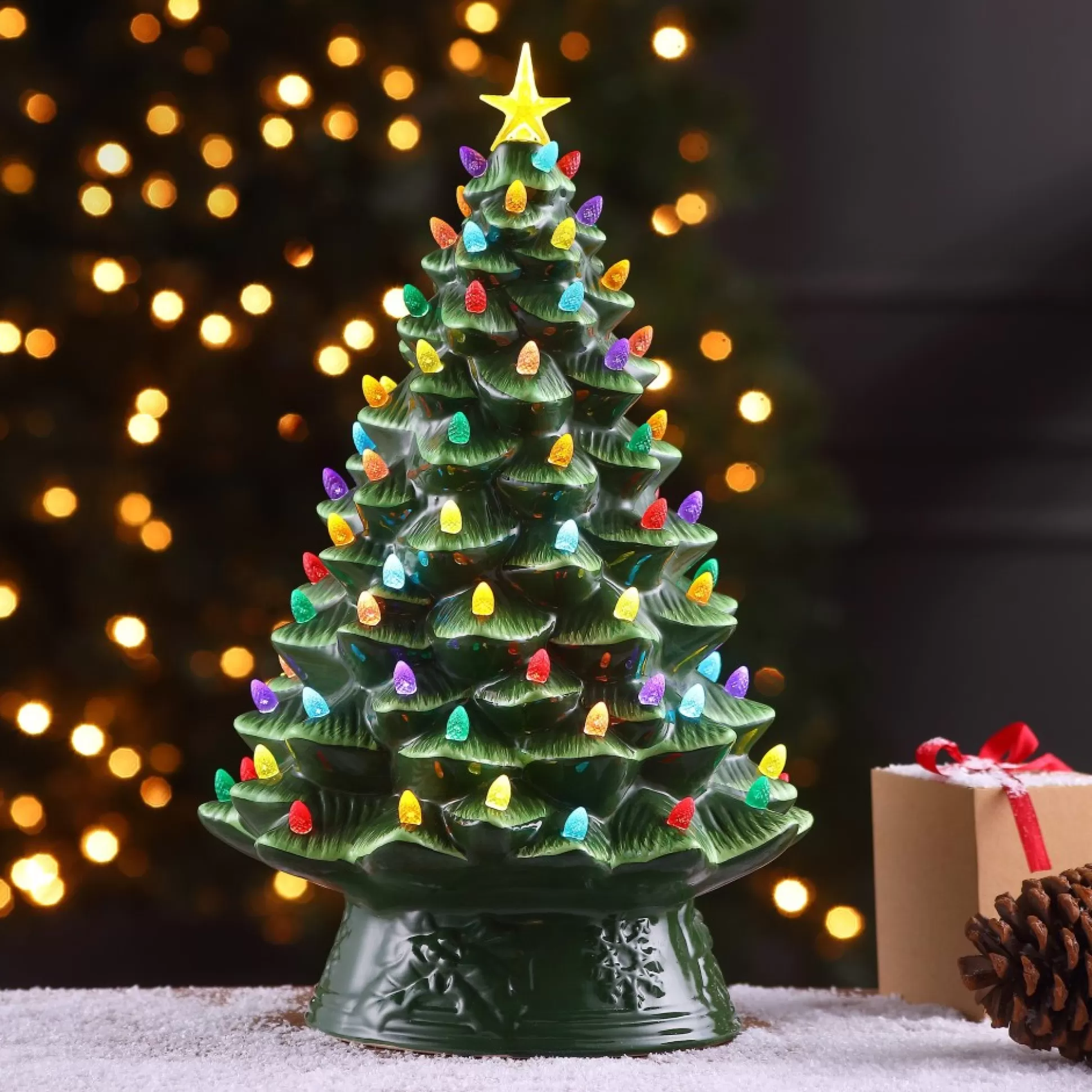 Outlet Mr. Christmas 18" Nostalgic Ceramic Tree - Green