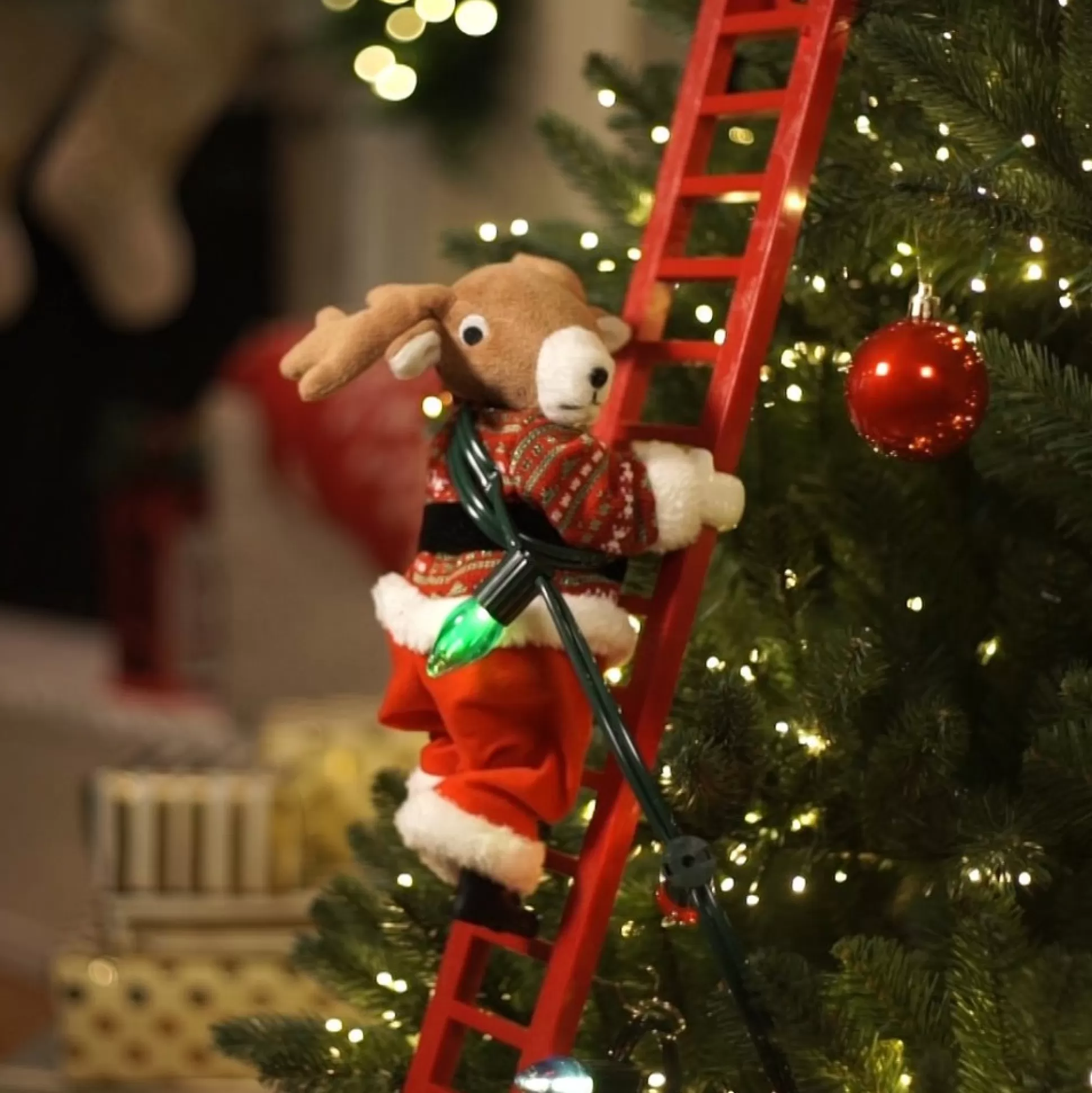 Hot Mr. Christmas 43" Animated Super Climbing Reindeer