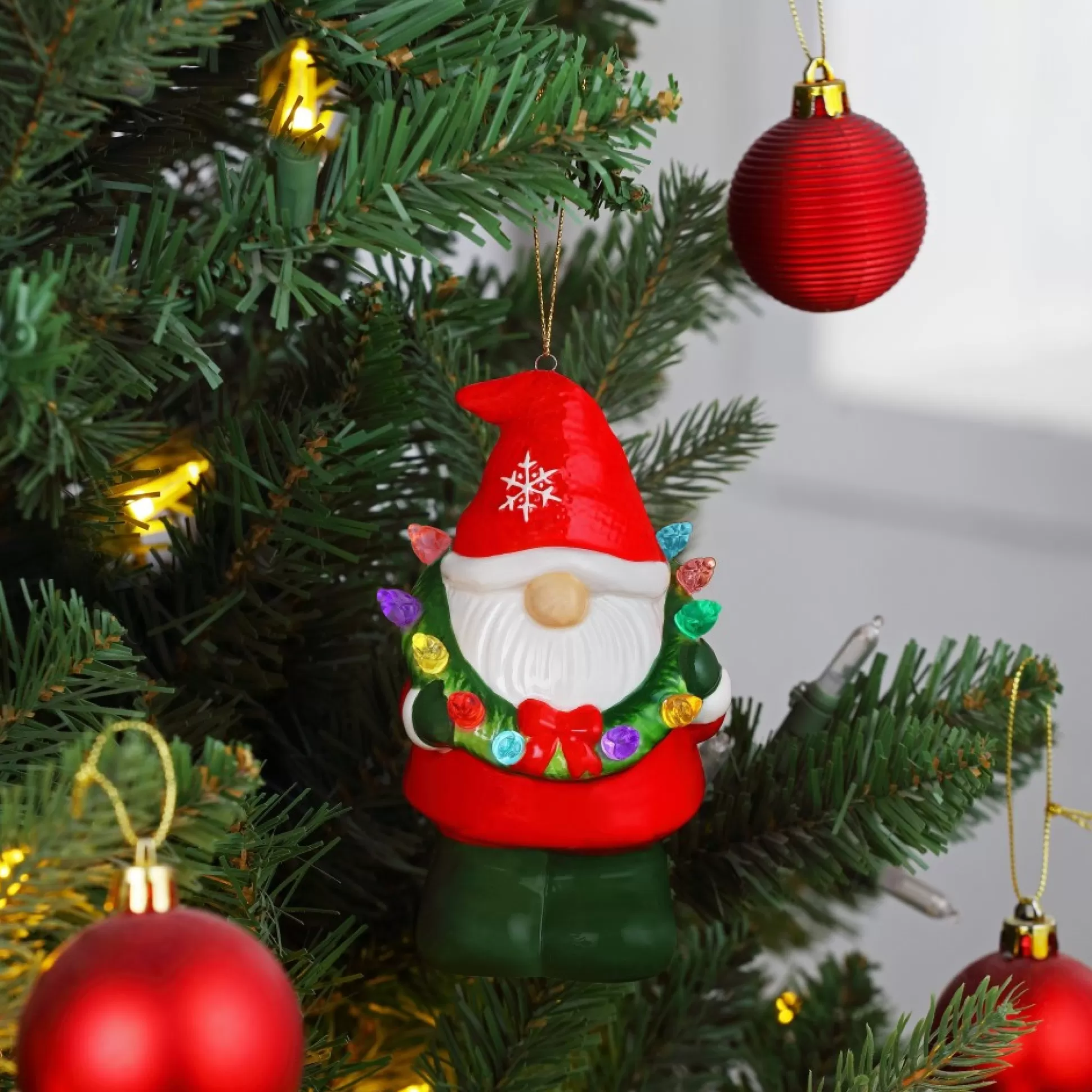 Clearance Mr. Christmas Mini Nostalgic Ceramic Figure - Gnome With Wreath